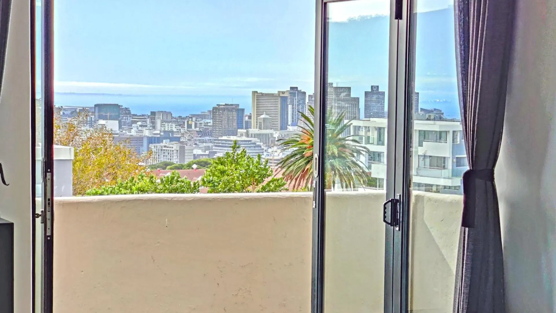 Fabulous Views With All The Comfort. Cape Town 0*,